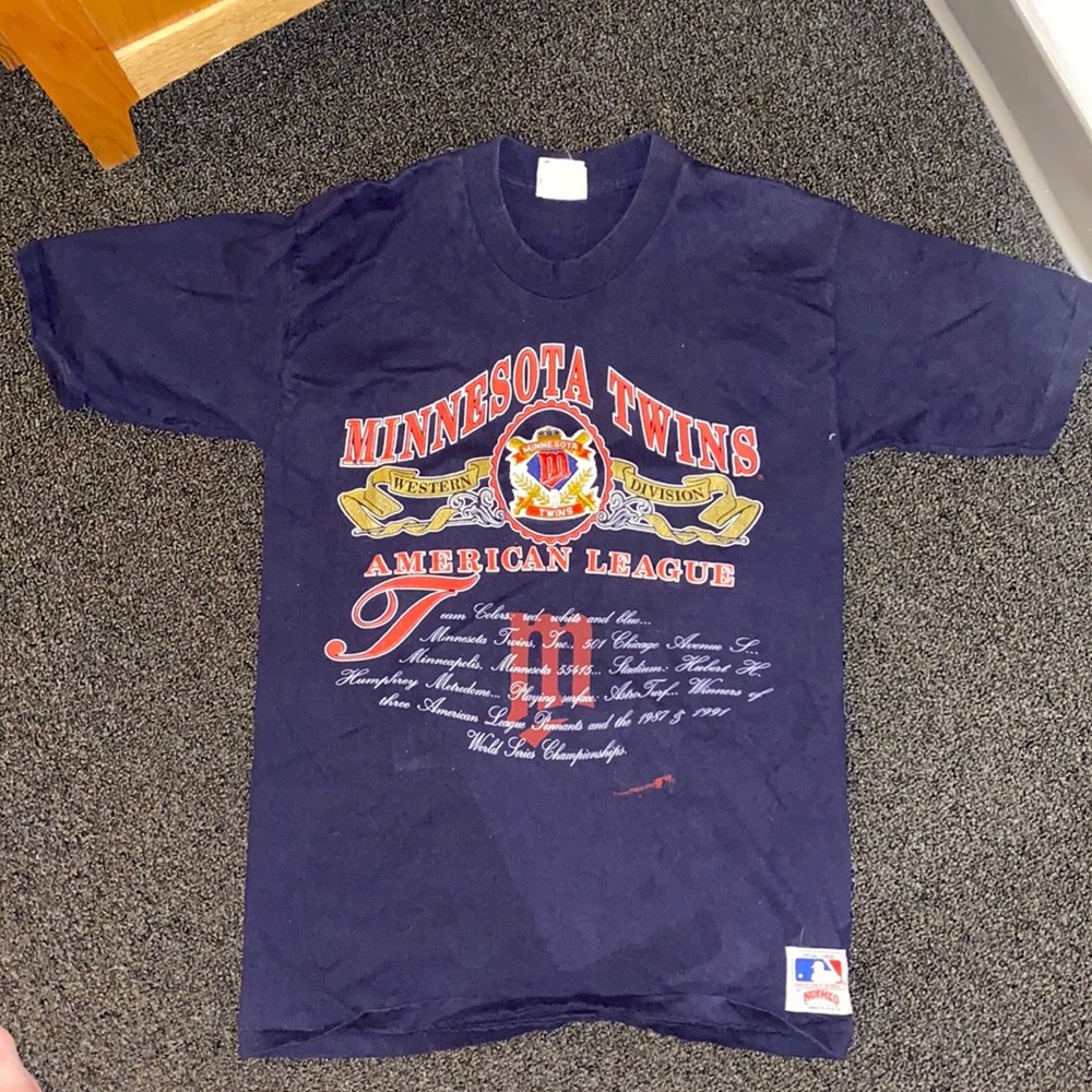 VINTAGE NUTMEG 1992 MINNESOTA TWINS MLB TEE